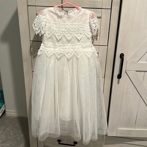 White Lace and Tulle Gown size 3T